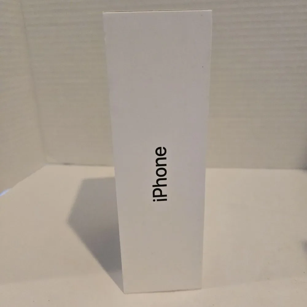 Apple iPhone 7 Black‎ 32GB Box Only (Phone NOT included)